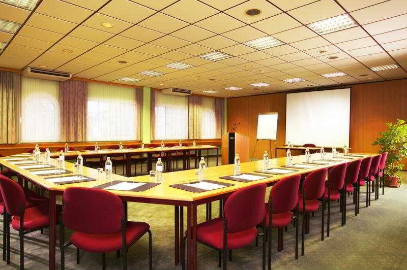 Hotel Caruso Μπάντεν Ανέσεις φωτογραφία