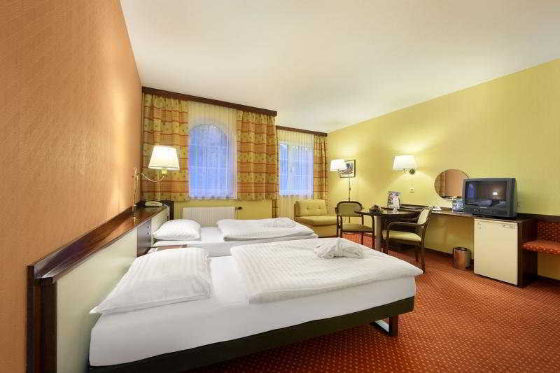 Hotel Caruso Μπάντεν Δωμάτιο φωτογραφία