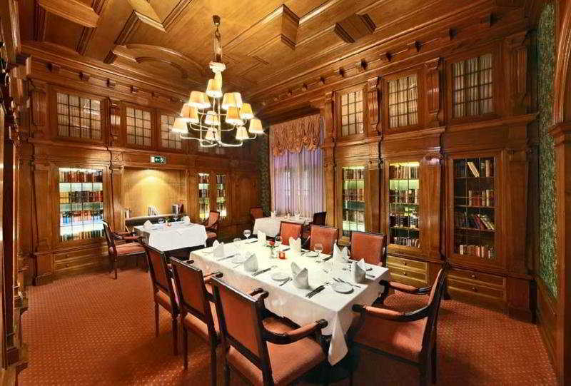 Hotel Caruso Μπάντεν Εστιατόριο φωτογραφία